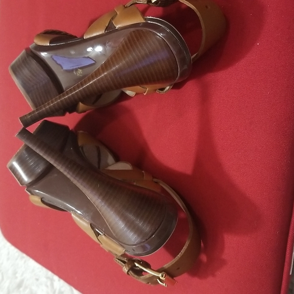 MICHAEL KORS SANDALS - Picture 8 of 12